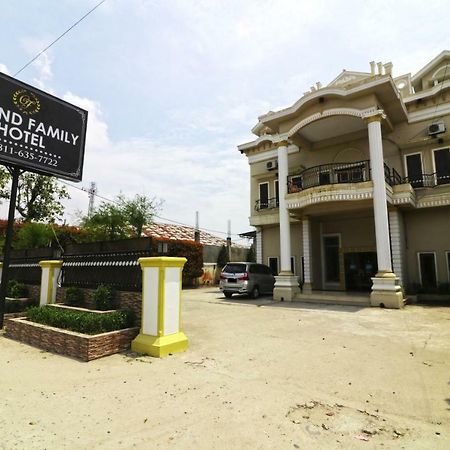 Hotel Grand Family Sungairampah Extérieur photo