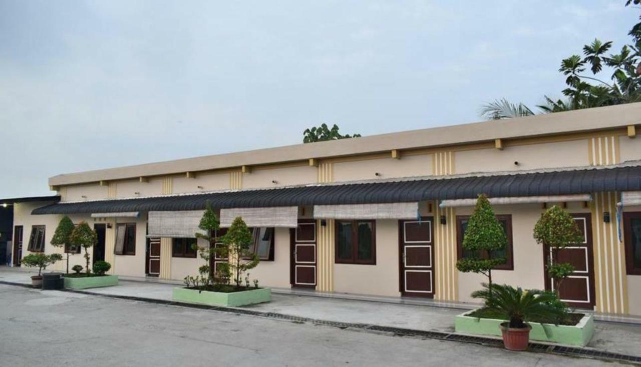 Hotel Grand Family Sungairampah Extérieur photo