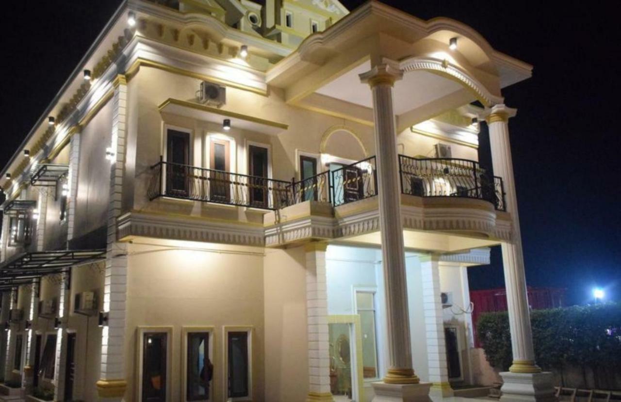 Hotel Grand Family Sungairampah Extérieur photo